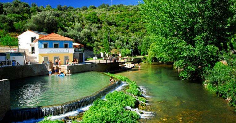 Charming Country House Ourém Esterno foto
